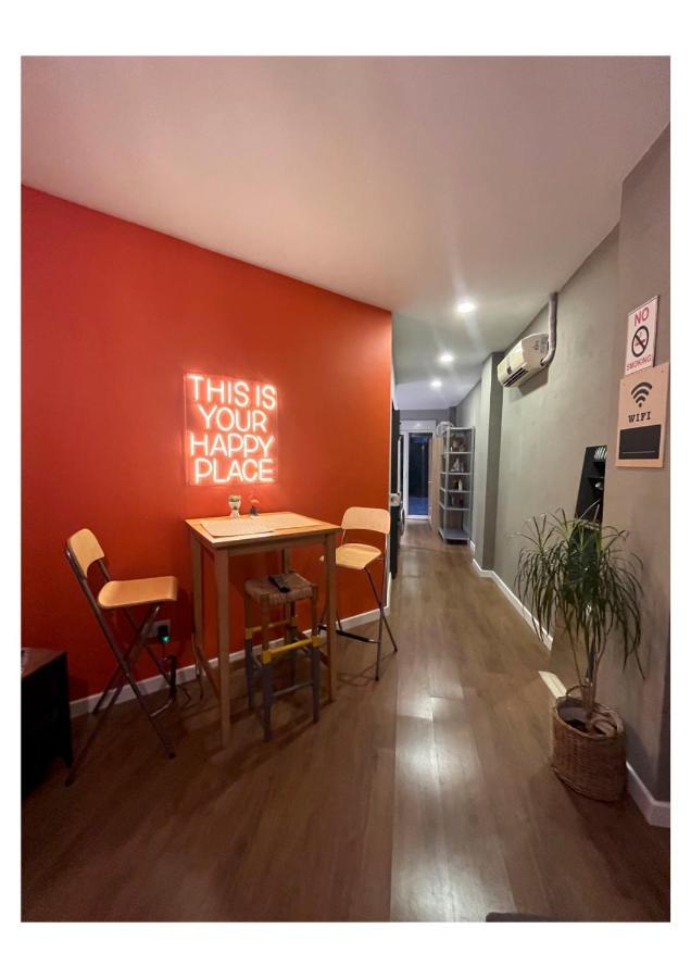 Cosy Flat With A Garden In Central Kadikoy Istambul Exterior foto